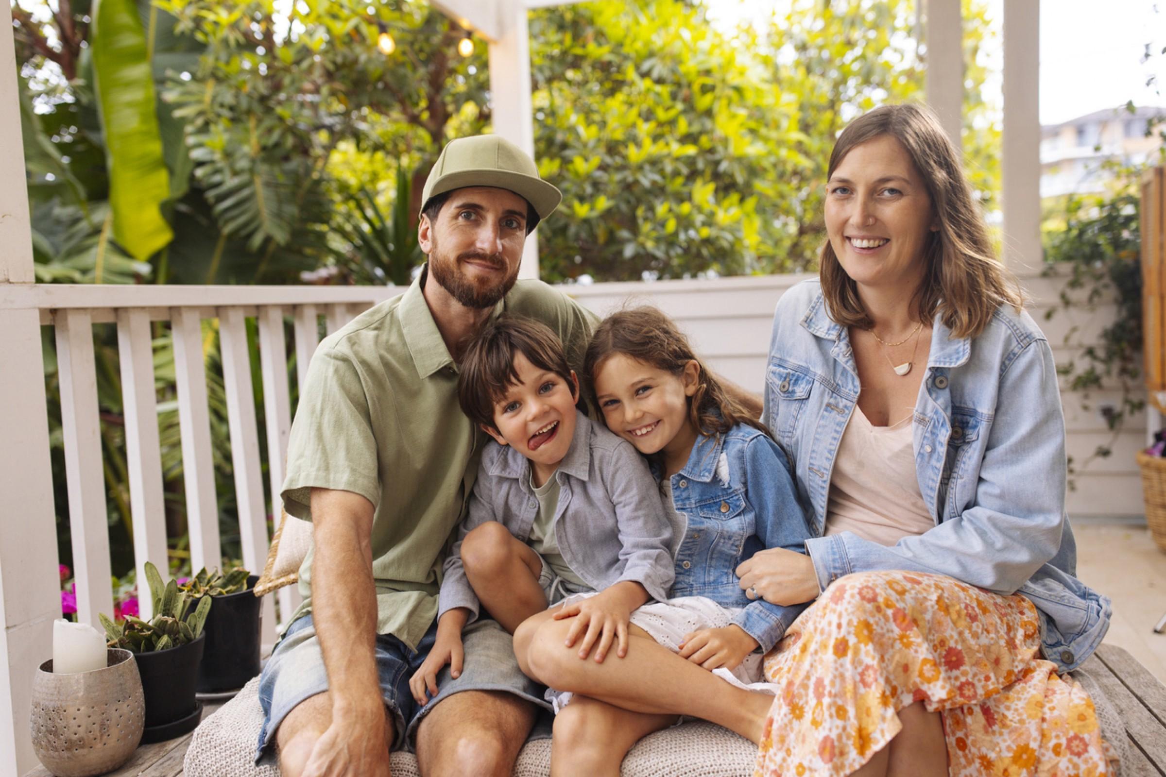 Family First - $6000 a Week! 371 image 1