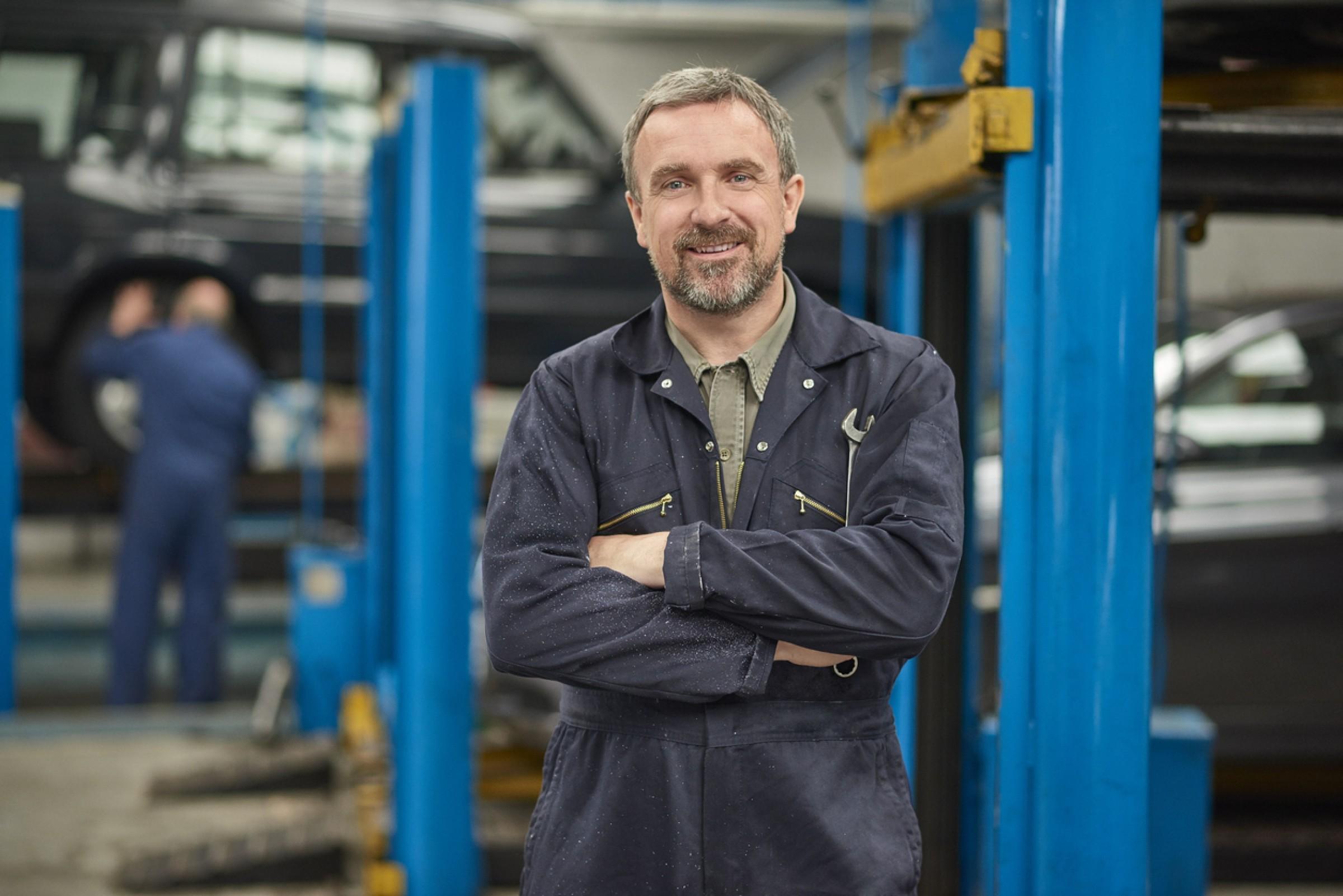 The Deal Of The Year For A Mechanic? - $350,000 Profit 392 image 1