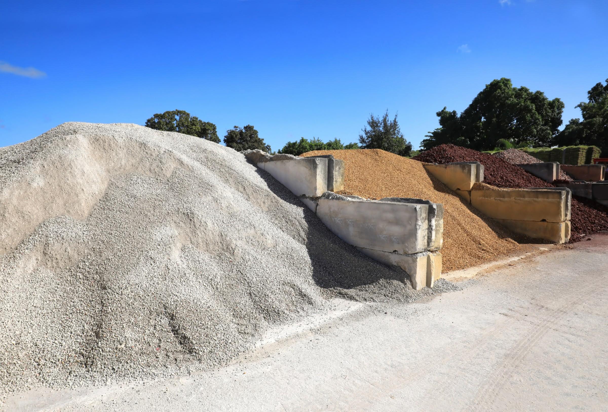 Landscape Yard 399 image 1